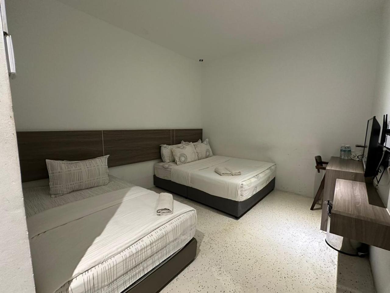 Wf Motel Кулим Екстериор снимка