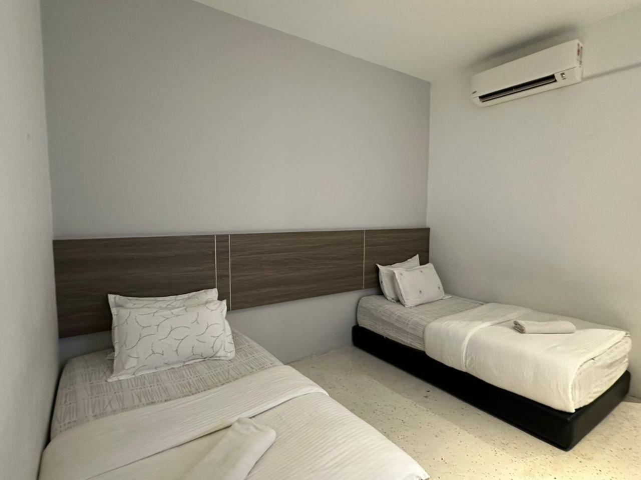 Wf Motel Кулим Екстериор снимка